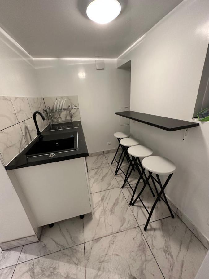 Appartement Mignon Ливри-Гарган Экстерьер фото